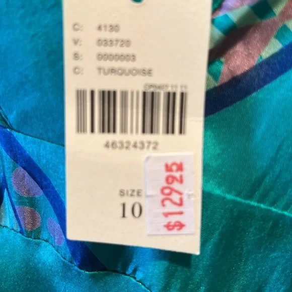 Silk Blue/Green Fish Print Maxi Dress. - Picture 8 of 8